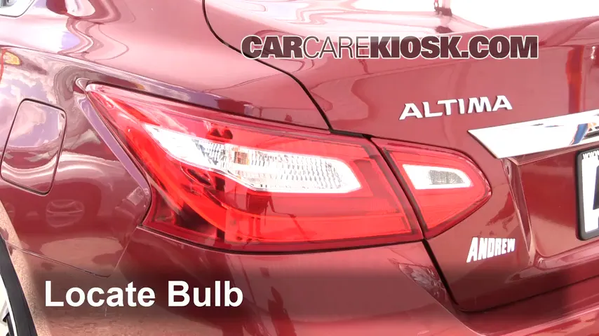 2017 Nissan Altima SL 2.5L 4 Cyl. Lights Turn Signal - Rear (replace bulb)